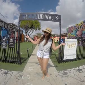 Meet your Posher, Noelia